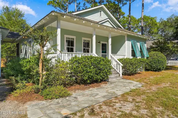 214 E 11th Street, Southport, NC 28461