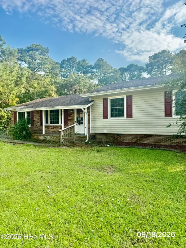 504 Greenbriar Drive, Jacksonville, NC 28546