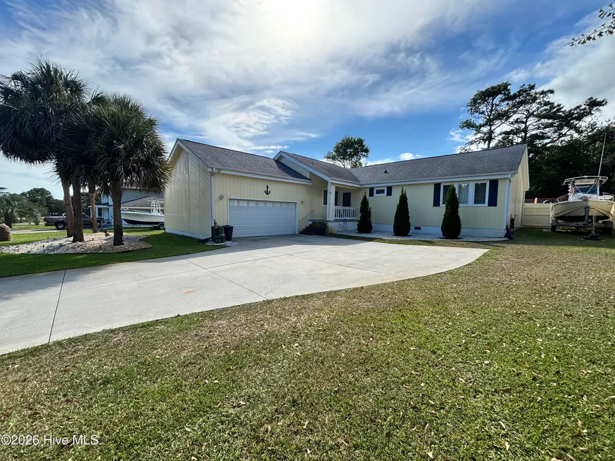 108 Gull Harbor Drive, Newport, NC 28570 - #1