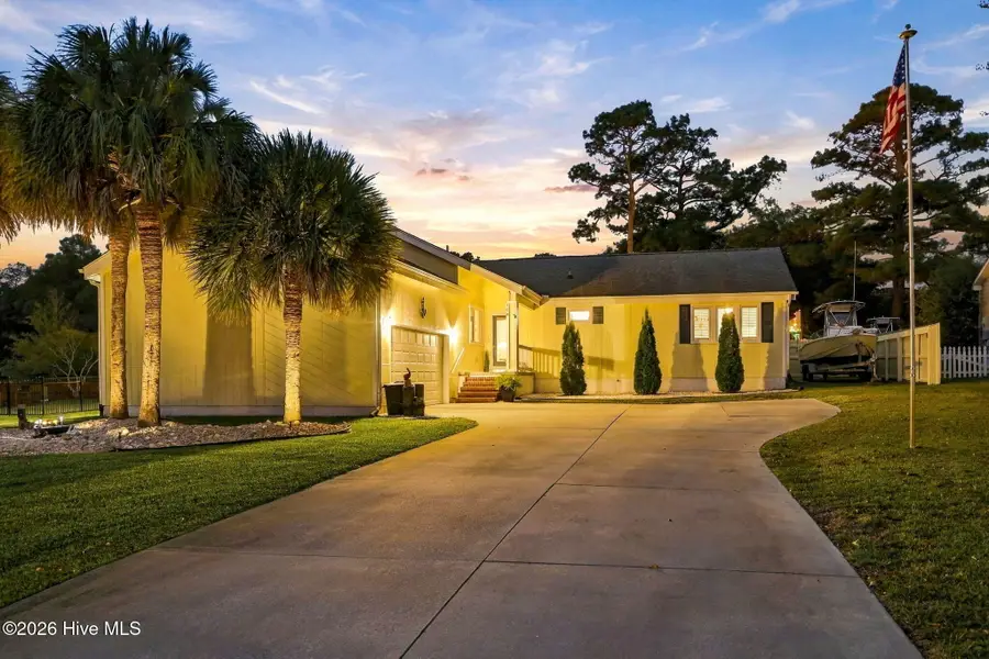 108 Gull Harbor Drive, Newport, NC 28570 - #2
