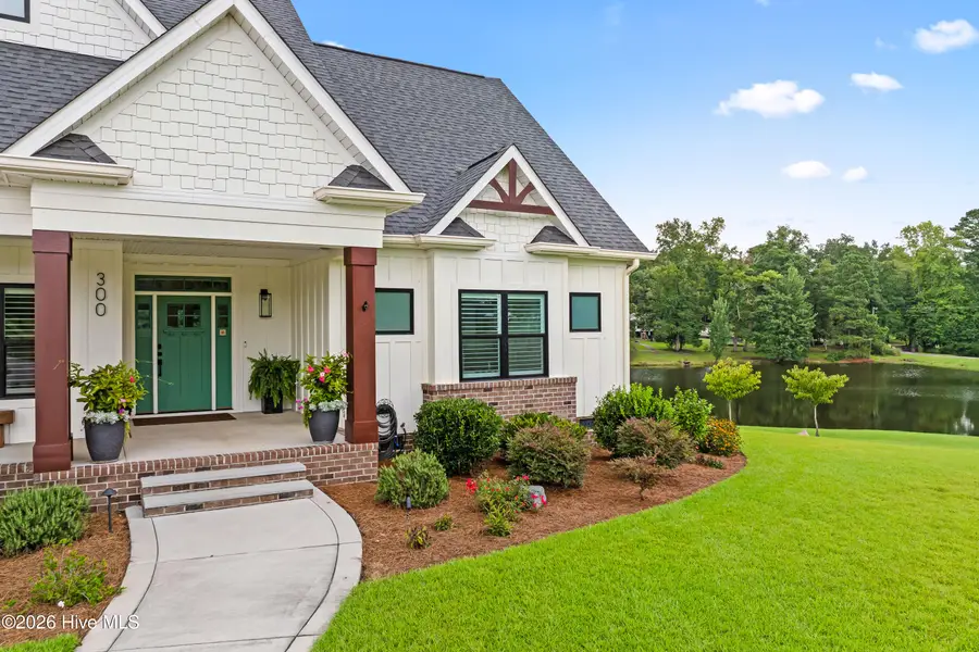 300 Westwood Drive, Elizabethtown, NC 28337 - #3