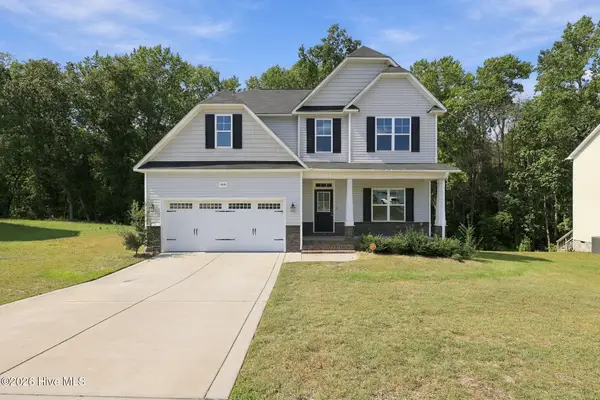 4616 Scenic Pines Drive, Hope Mills, NC 28348