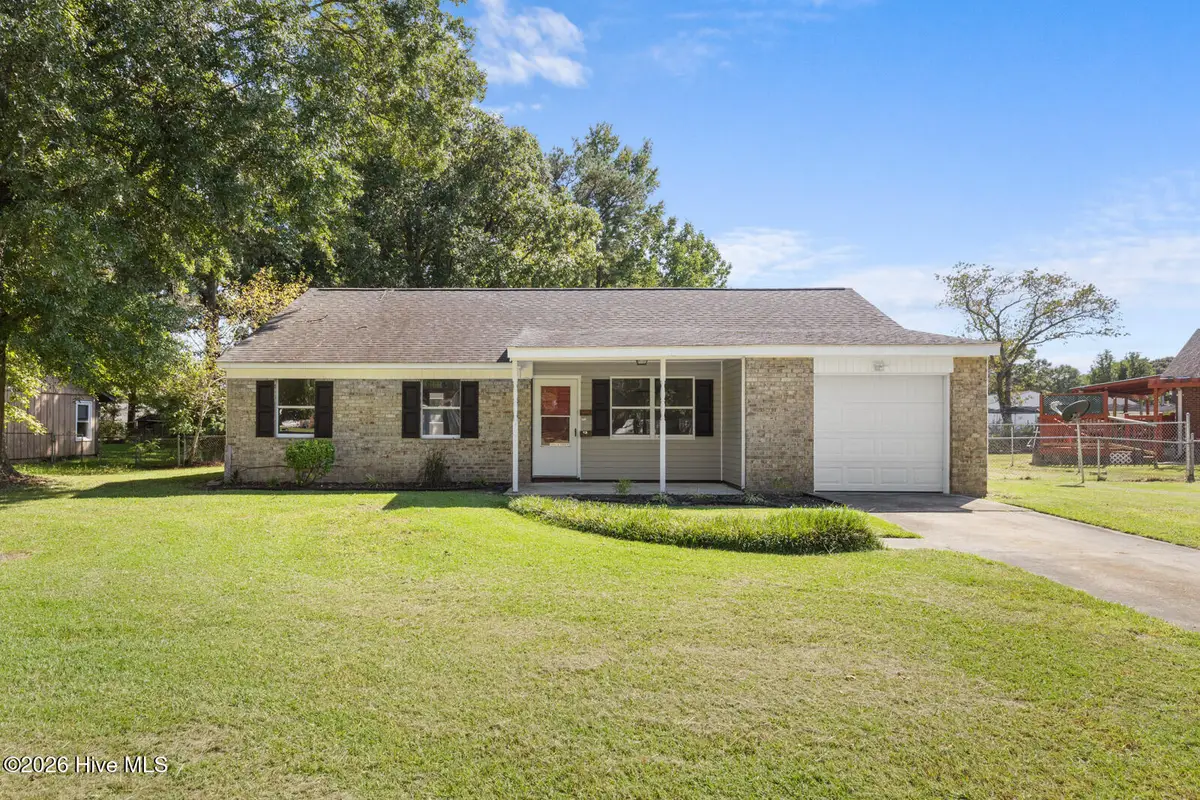402 Sterling Road, Jacksonville, NC 28546 - #1