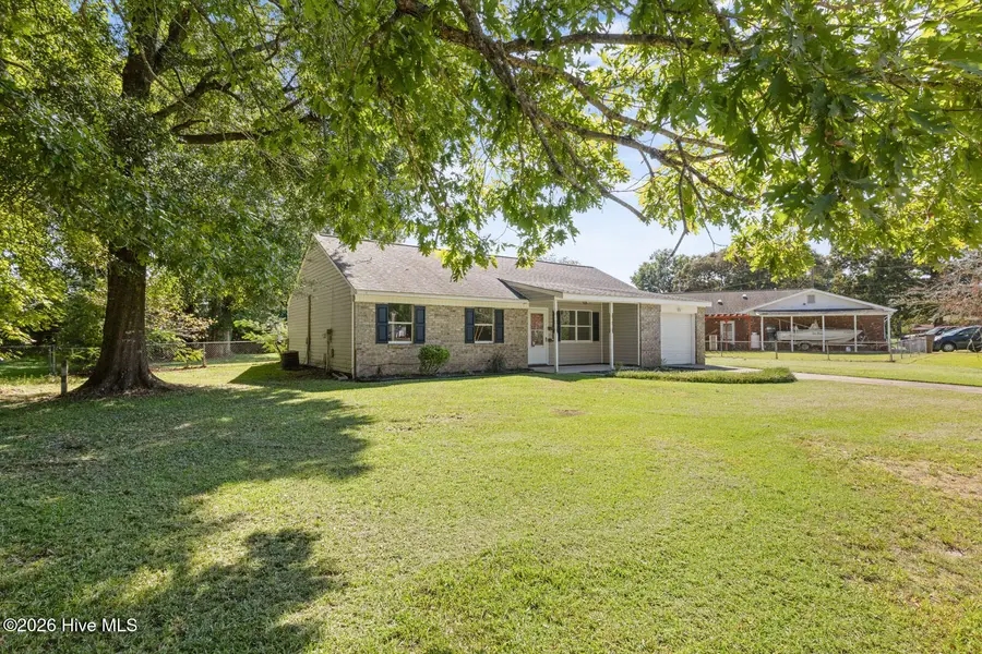 402 Sterling Road, Jacksonville, NC 28546 - #3
