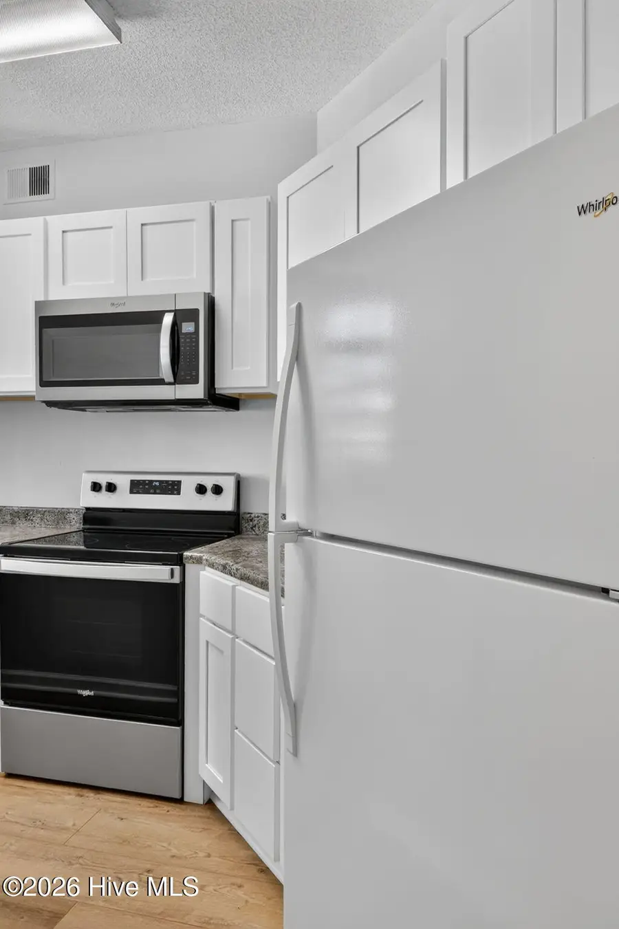 4240 Wilshire Boulevard #202e, Wilmington, NC 28403 - #3
