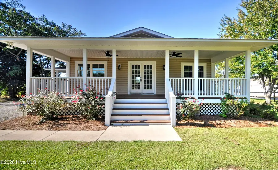 261 Green Bay Road Nw, Ocean Isle Beach, NC 28469 - #3