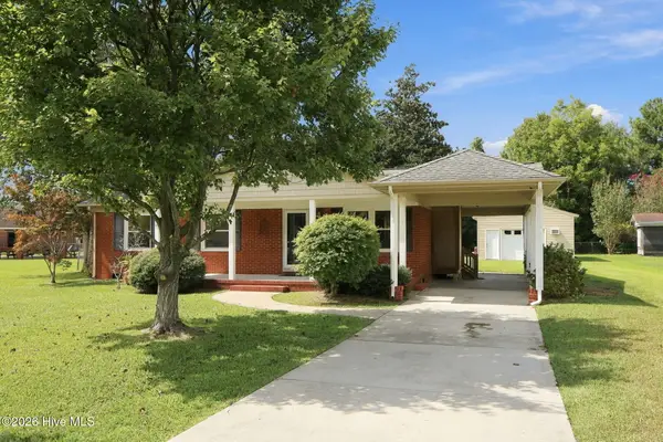 1624 New Bern Street, Newport, NC 28570