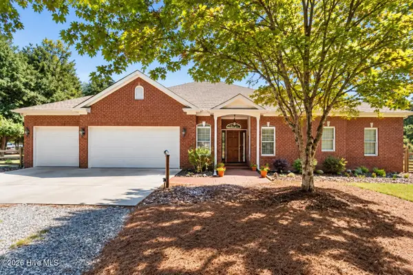 594 Rose Ridge Road, Aberdeen, NC 28315