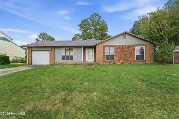304 Branchwood Court, Jacksonville, NC 28546
