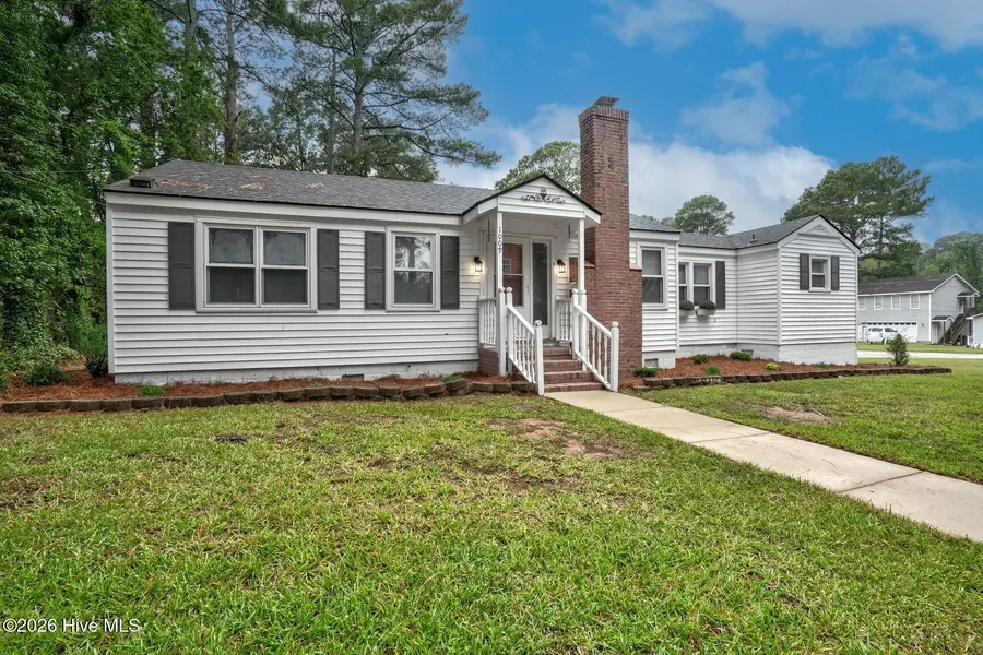 1009 Walnut Street W, Wilson, NC 27893 - #2