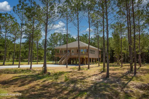 662 Vandemere Creek Drive, Vandemere, NC 28587