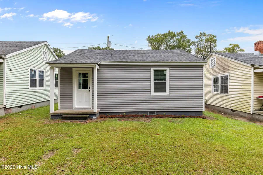 208 Clay Street, Kinston, NC 28501 - #3