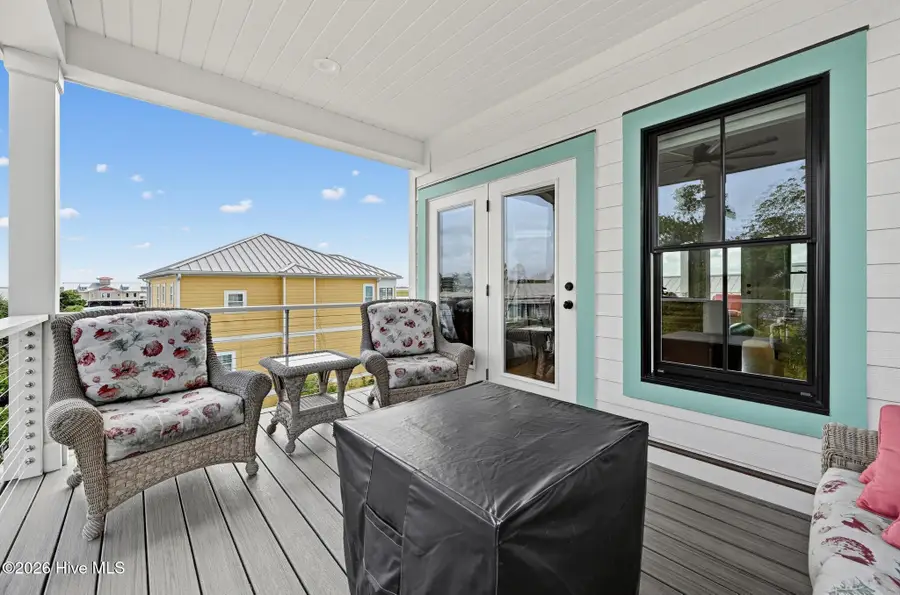 317 W Brunswick Street, Southport, NC 28461 - #3