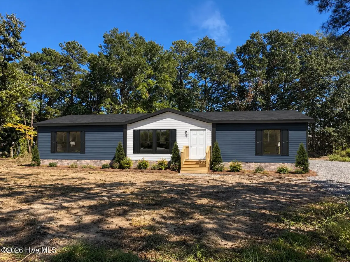 204 Grummen Road, Hope Mills, NC 28348 - #1