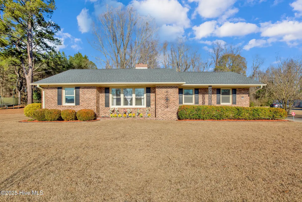 405 West Road, Lumberton, NC 28358 - #1