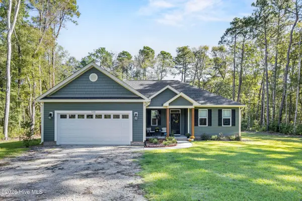 508 Crystal Road, Southport, NC 28461