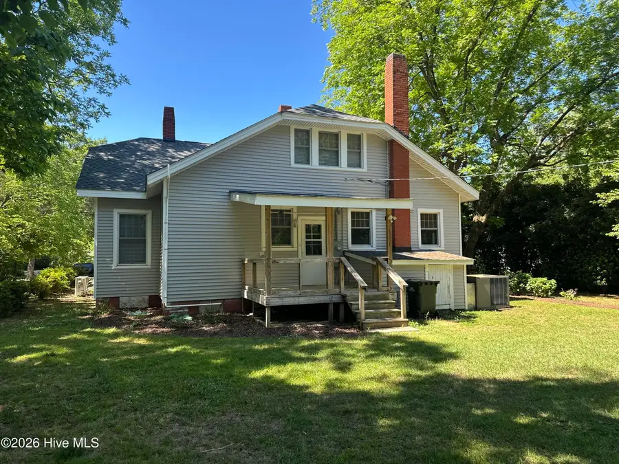 330 Mcrae Street, Laurinburg, NC 28352 - #3
