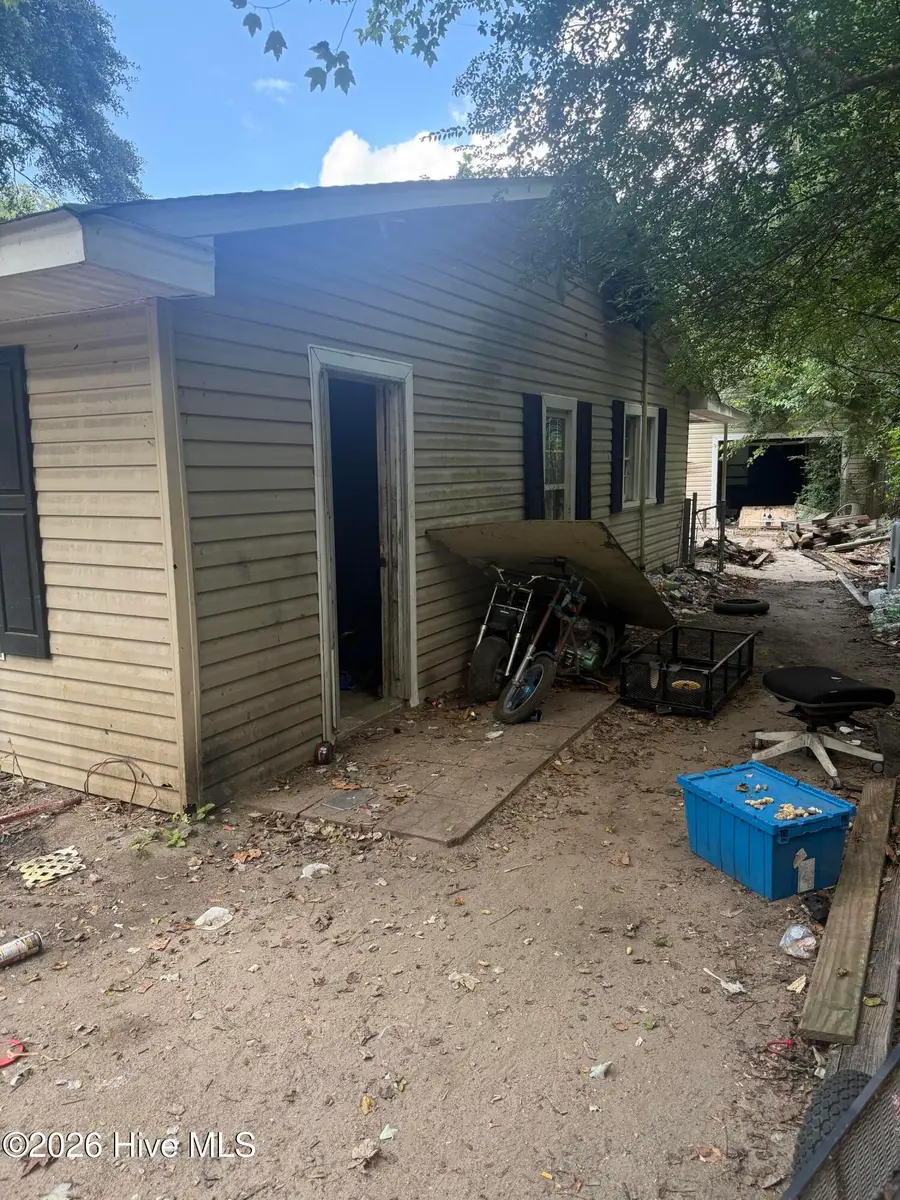 1068 Sullivan Road, Kinston, NC 28504 - #2