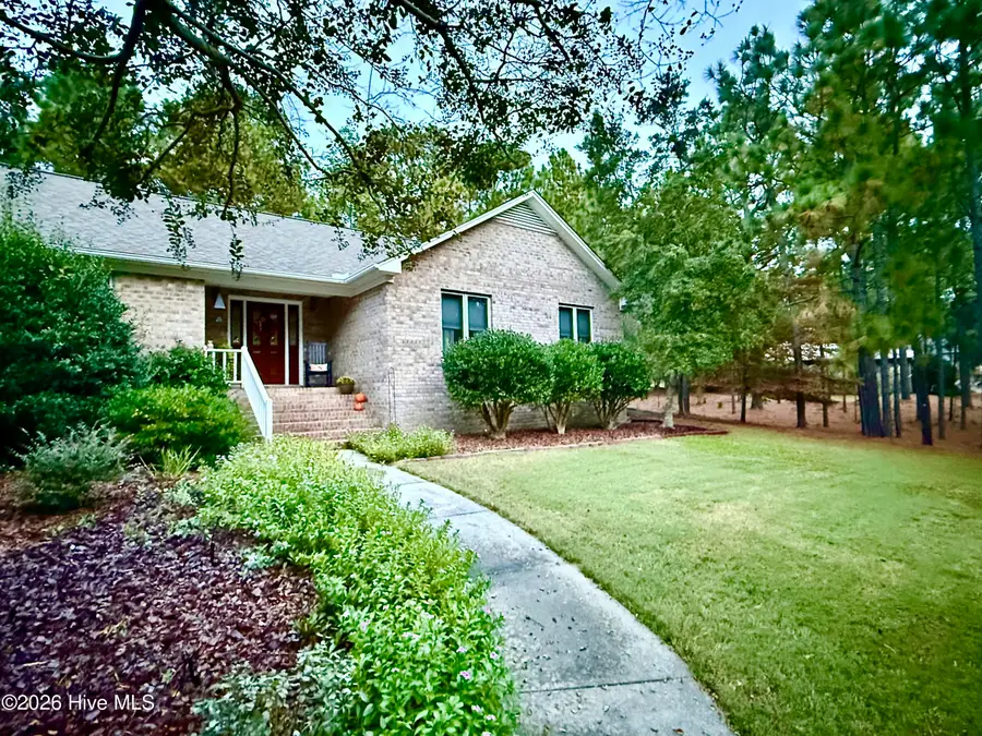 186 James Drive, West End, NC 27376 - #3