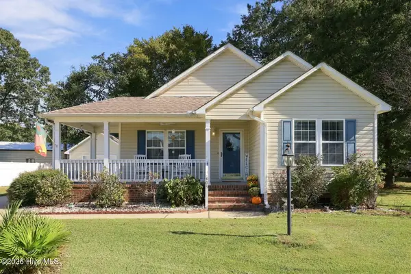 403 Cedar Lane, Washington, NC 27889