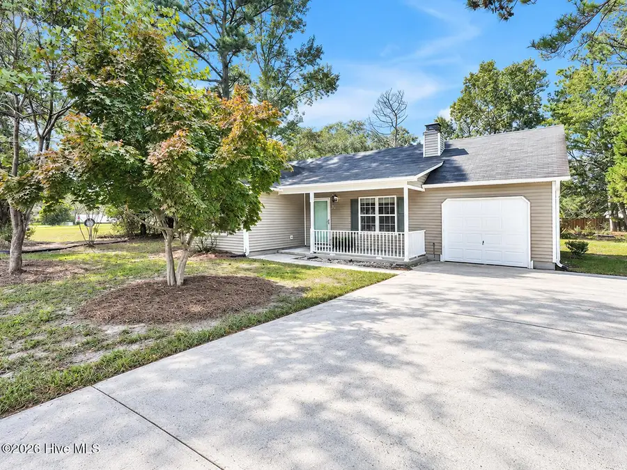 303 E Wood Lane, Leland, NC 28451 - #2