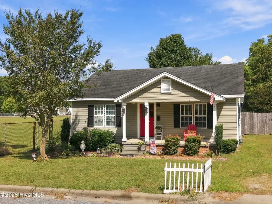 400 E 8th Street, Washington, NC 27889 - #2