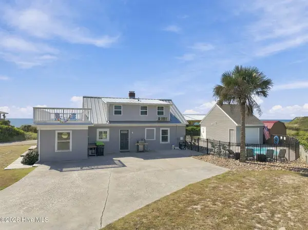 203 Hoffman Beach Road, Salter Path, NC 28512