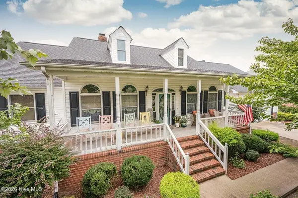 112 South Street, Moyock, NC 27958