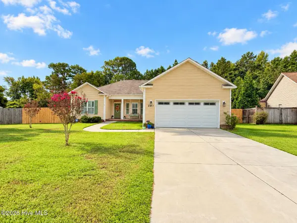 241 Channel Marker Loop, Swansboro, NC 28584