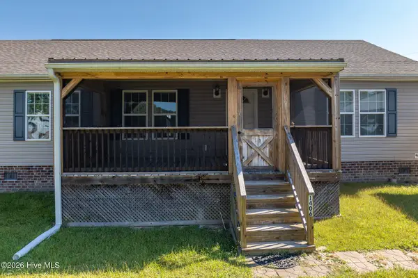 1406 White Oak River Road, Maysville, NC 28555