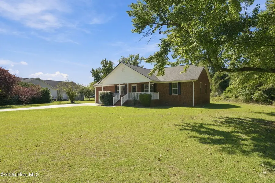 4425 Rivershore Drive, New Bern, NC 28560 - #2
