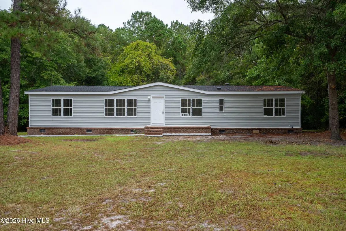111 E Dunn Street, Sneads Ferry, NC 28460 - #1