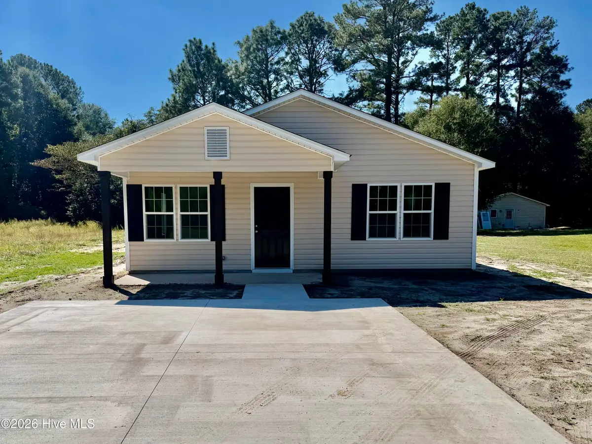 769 Five Road, Clinton, NC 28328 - #1
