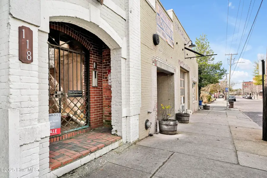 118 Dock Street #Apt 11, Wilmington, NC 28401 - #3