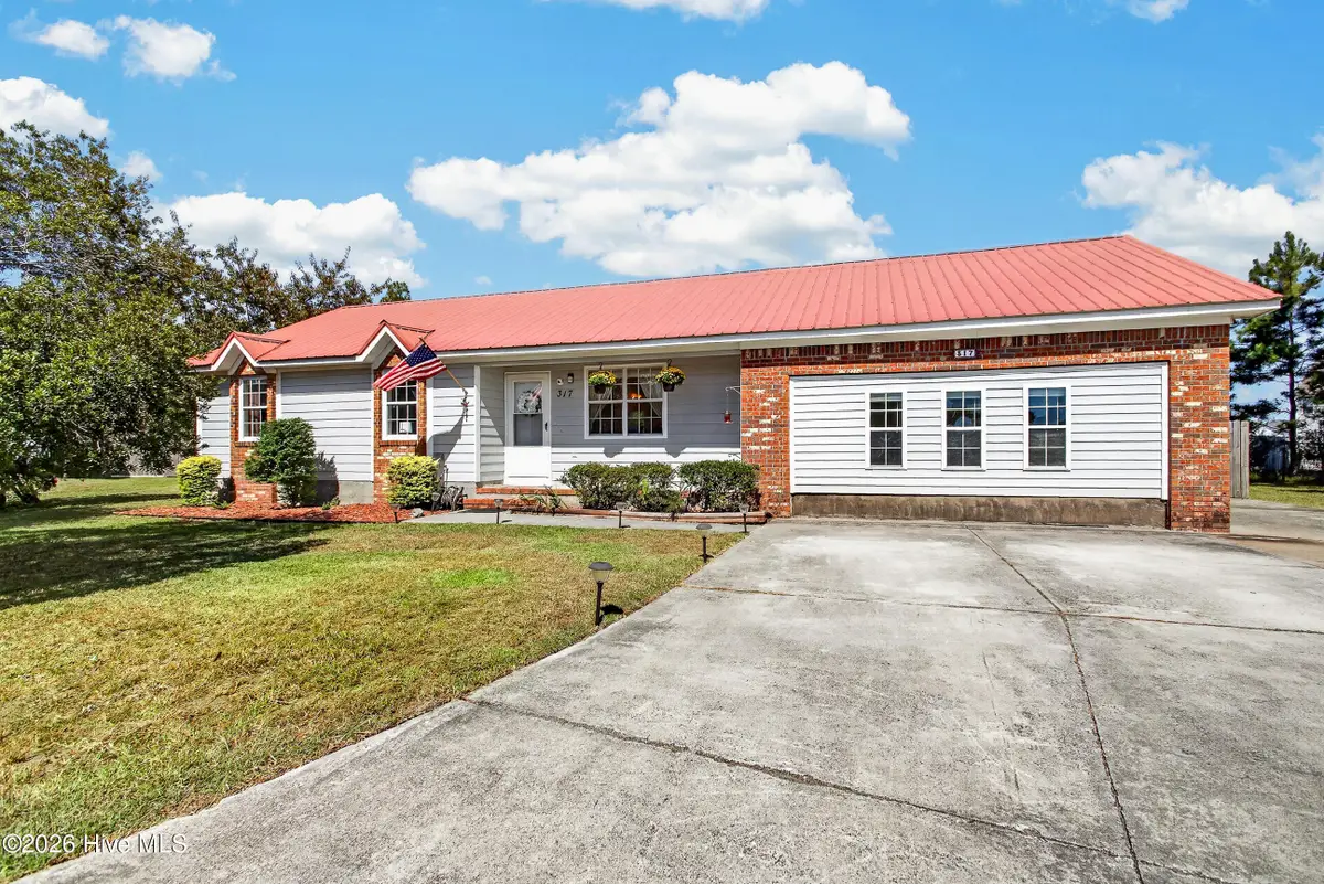 317 Cinnamon Drive, Hubert, NC 28539 - #1