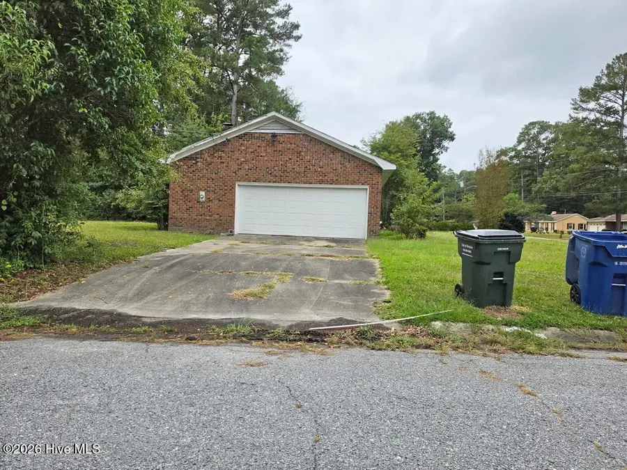2211 Tanglewood Drive, Kinston, NC 28504 - #2