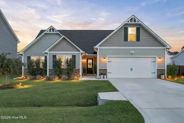 822 Cooke Drive, Hubert, NC 28539