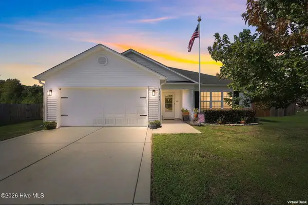 504 Spiro Court, Richlands, NC 28574