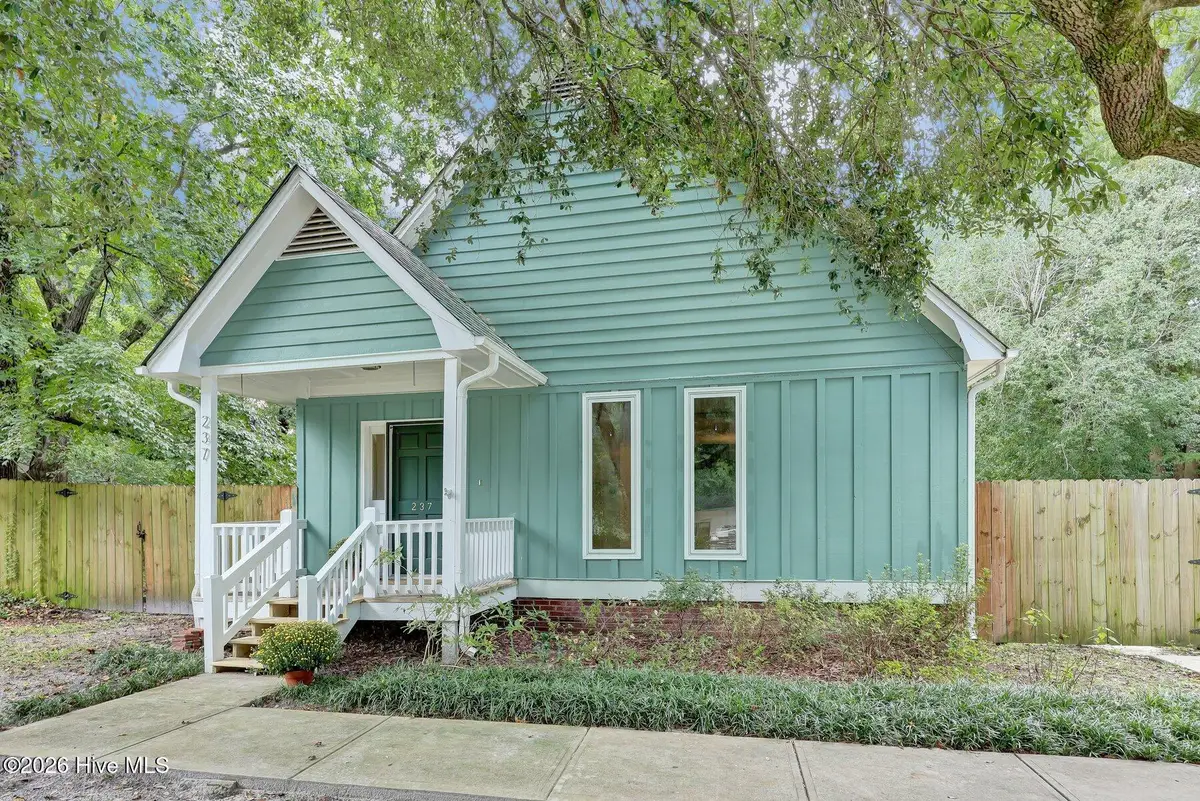 237 W Bedford Road, Wilmington, NC 28411 - #1