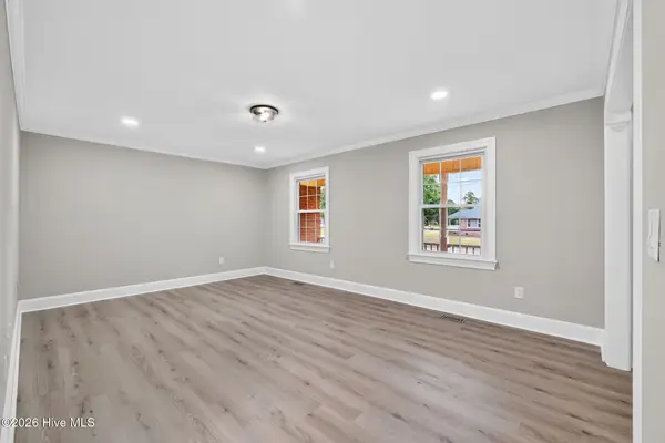 100 Ashton Drive, Greenville, NC 27834