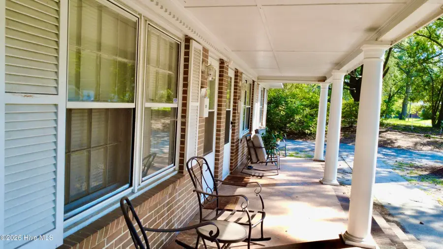 1014 W Main Street, Williamston, NC 27892 - #3