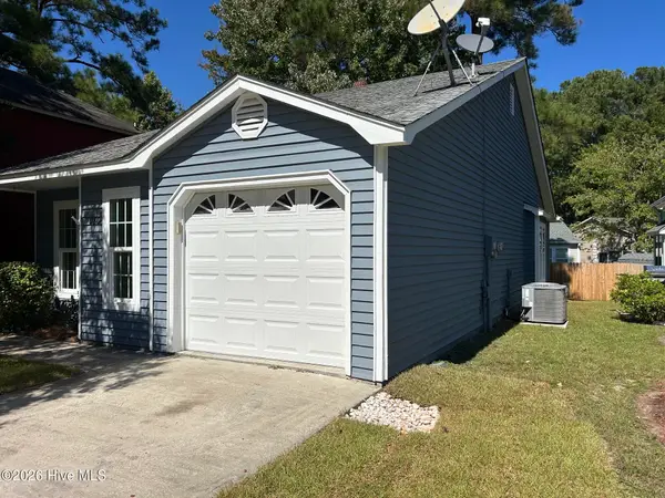 1080 Valley Drive Sw, Calabash, NC 28467