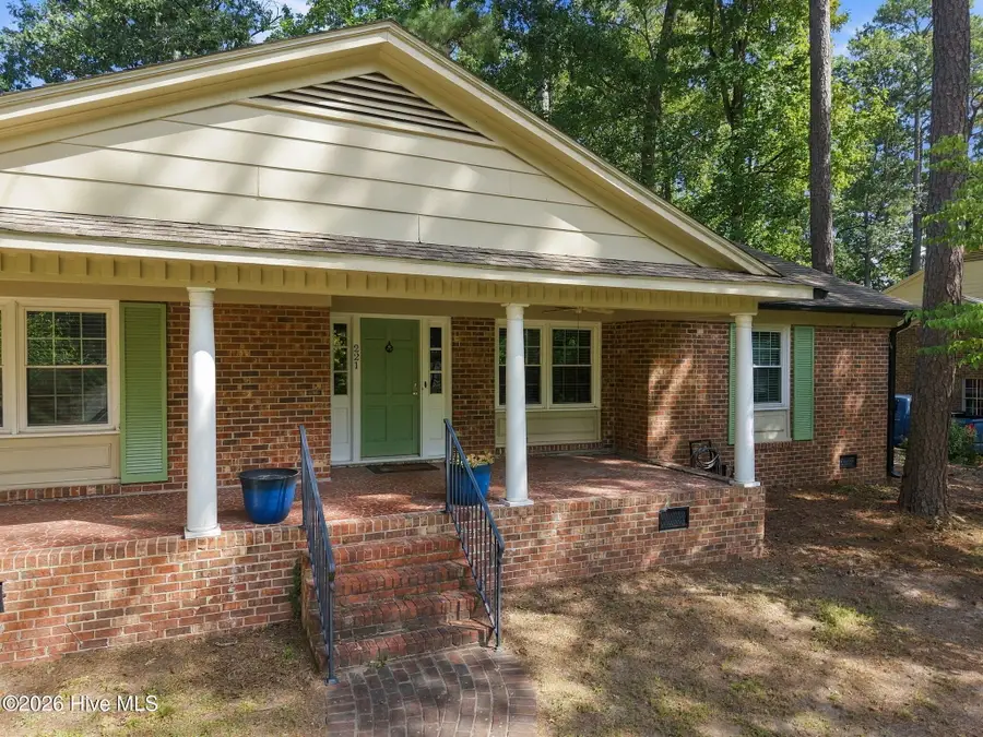 221 York Road, Greenville, NC 27858 - #3
