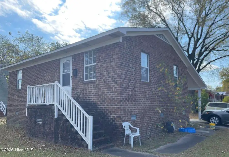 263 W 5th Street, Washington, NC 27889 - #2