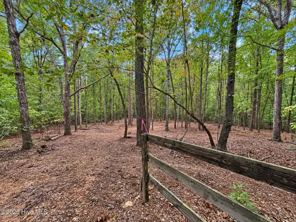 150 Morgan Circle, Carthage, NC 28327