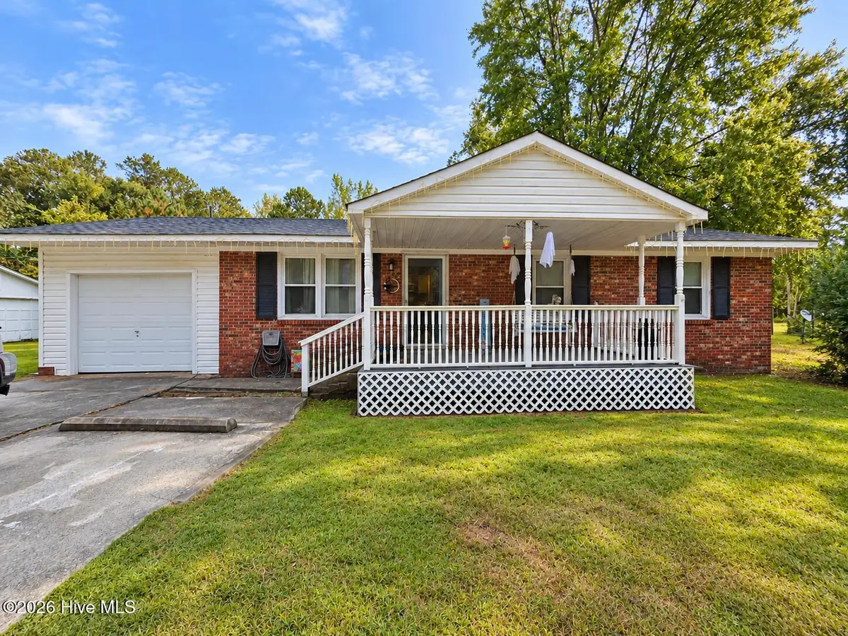 6845 Nc Highway 50, Maple Hill, NC 28454 - #1