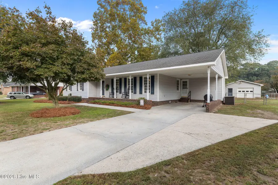 2464 English Squire Drive, Kinston, NC 28504 - #2