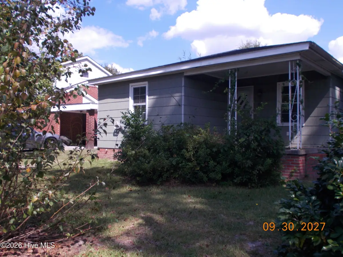 805 Sycamore Avenue, Kinston, NC 28504 - #1