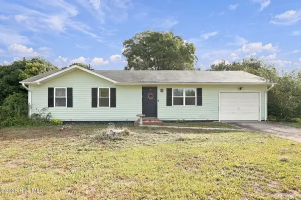 111 Riegel Drive, Hubert, NC 28539