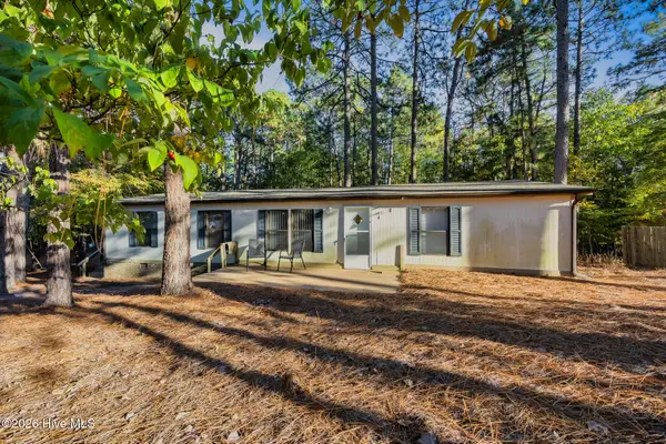 109 Pinewood Drive, West End, NC 27376